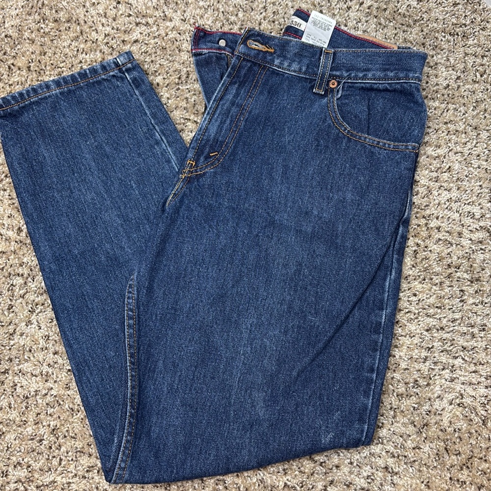 Levi’s 550 relaxed tapered fit jeans 12 short